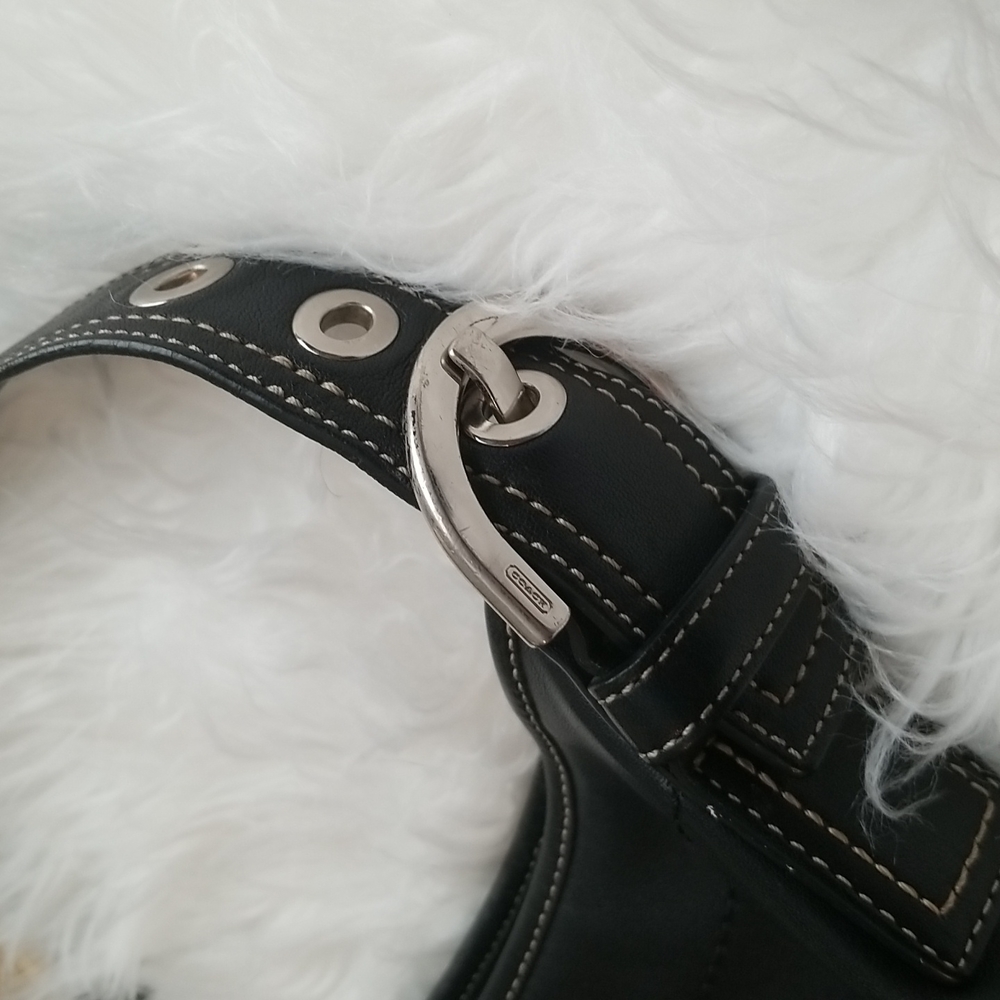 DONATE: COACH PURSE BLACK; Vintage - Picture 3 of 8
